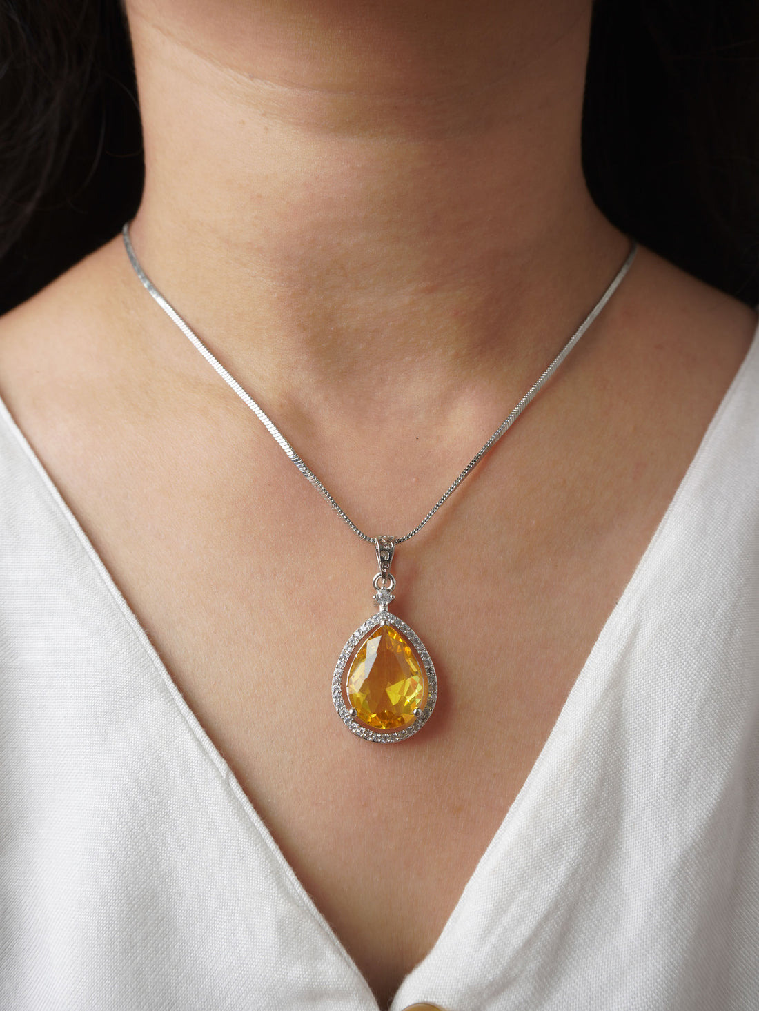 Lemon Deepika Pendent Set