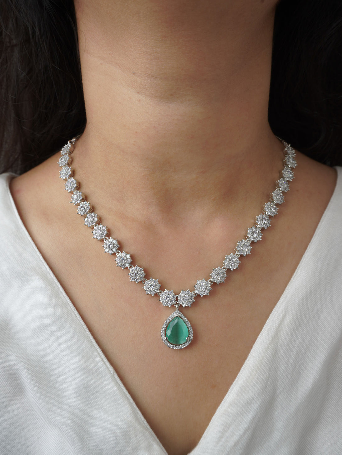 Mint Lily Zirconia Jewellery Set