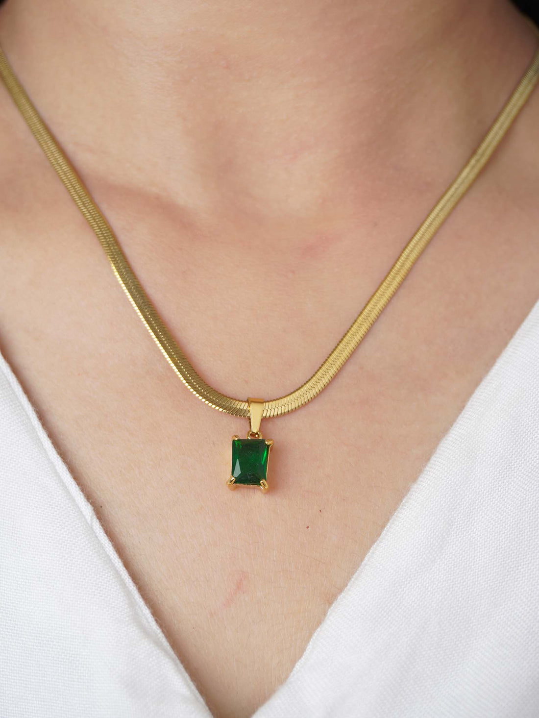 Navya Necklace Minimalist 18 Carat Gold Plated Elegant