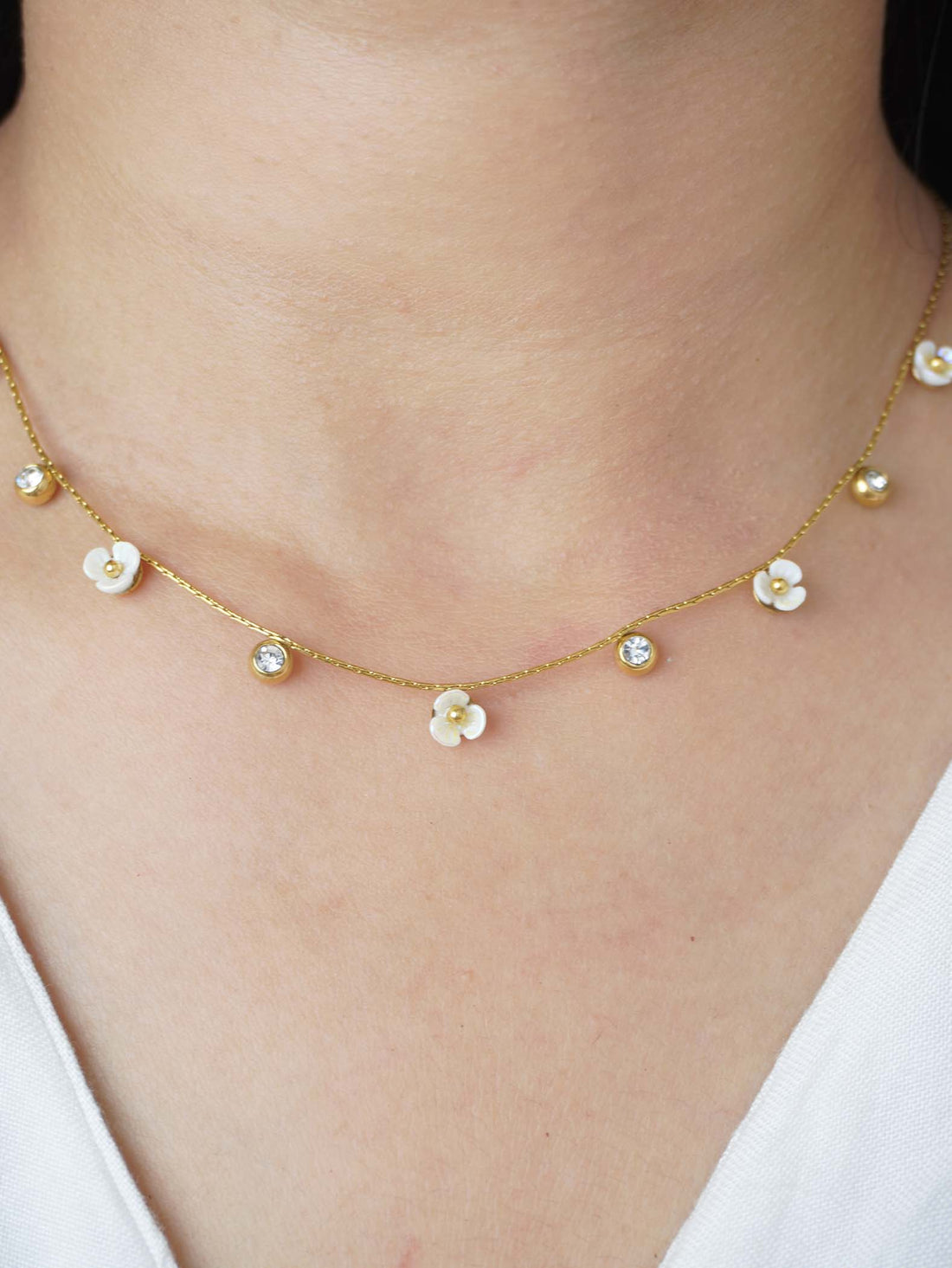 Aesthetic Zara Necklace - Minimalist 18k Gold Plated