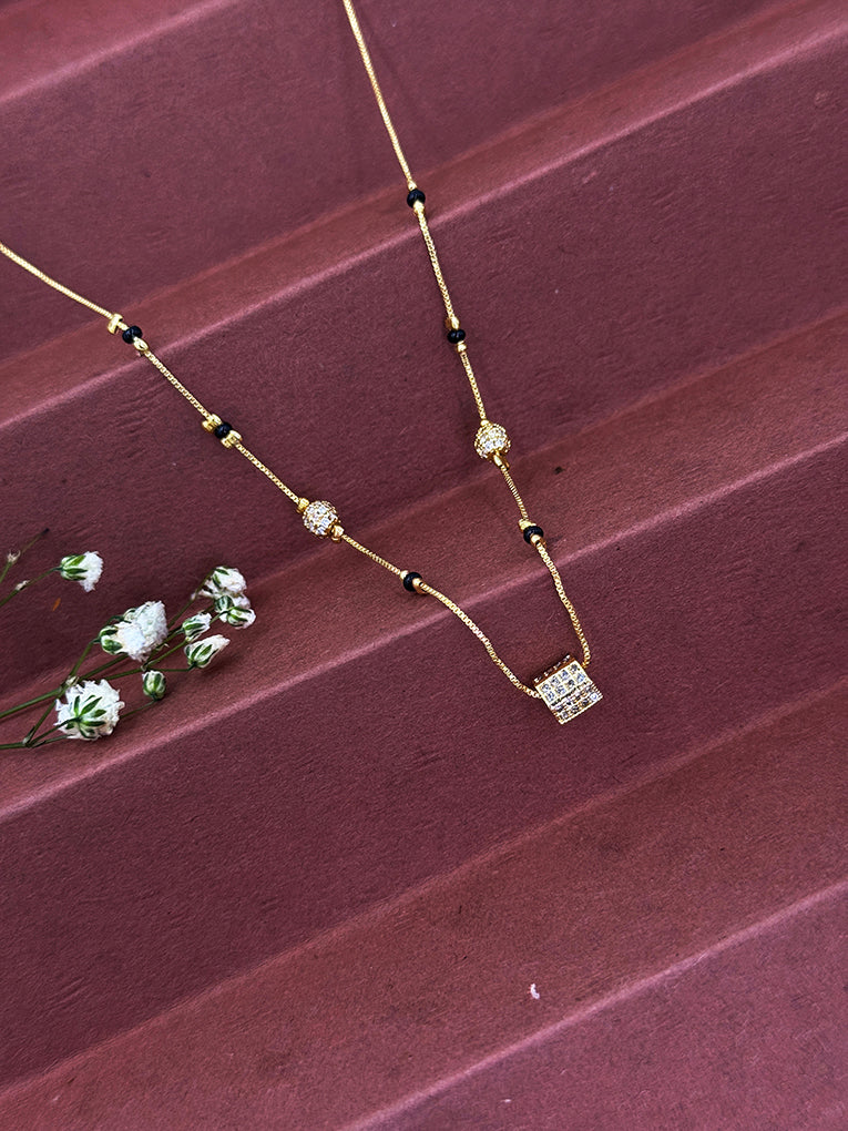 Traditional Yet Stylish Nitya Mangalsutra in 18K Gold
