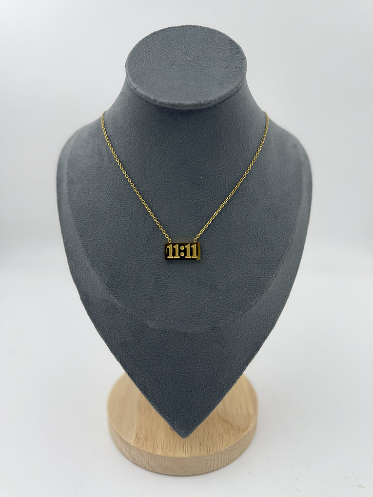 Trendy Aisha Anti-Tarnish Necklace - 18 Carat Gold Plated