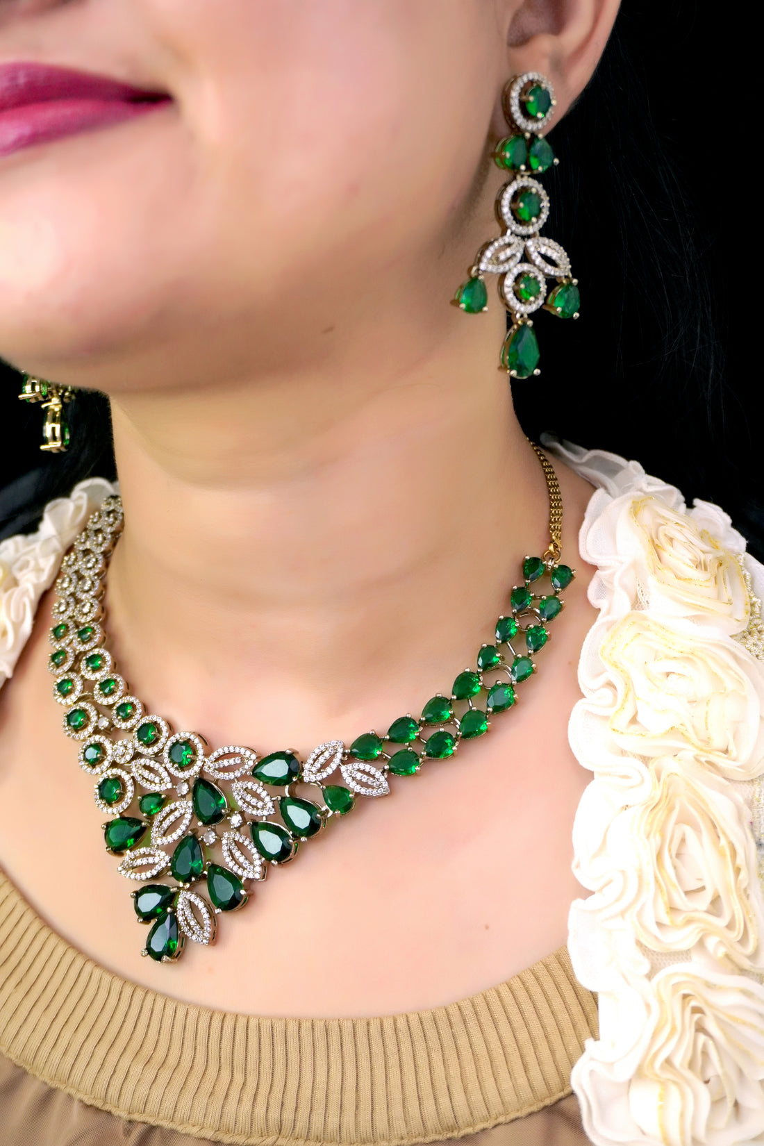 Emerald Green Jacqueline Zirconia Jewellery Set - Mehendi Polish
