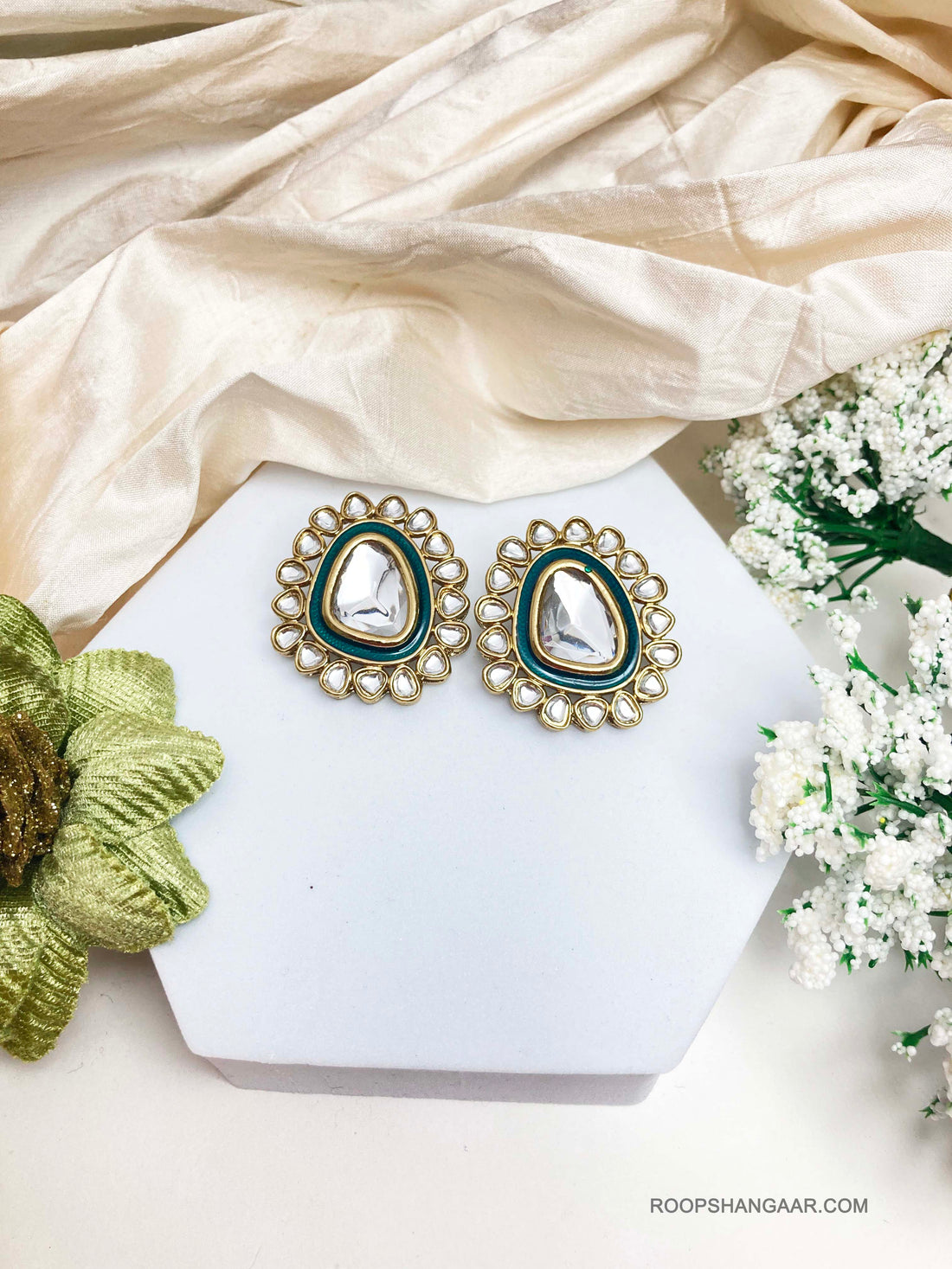 Emerald Kalyani Studs
