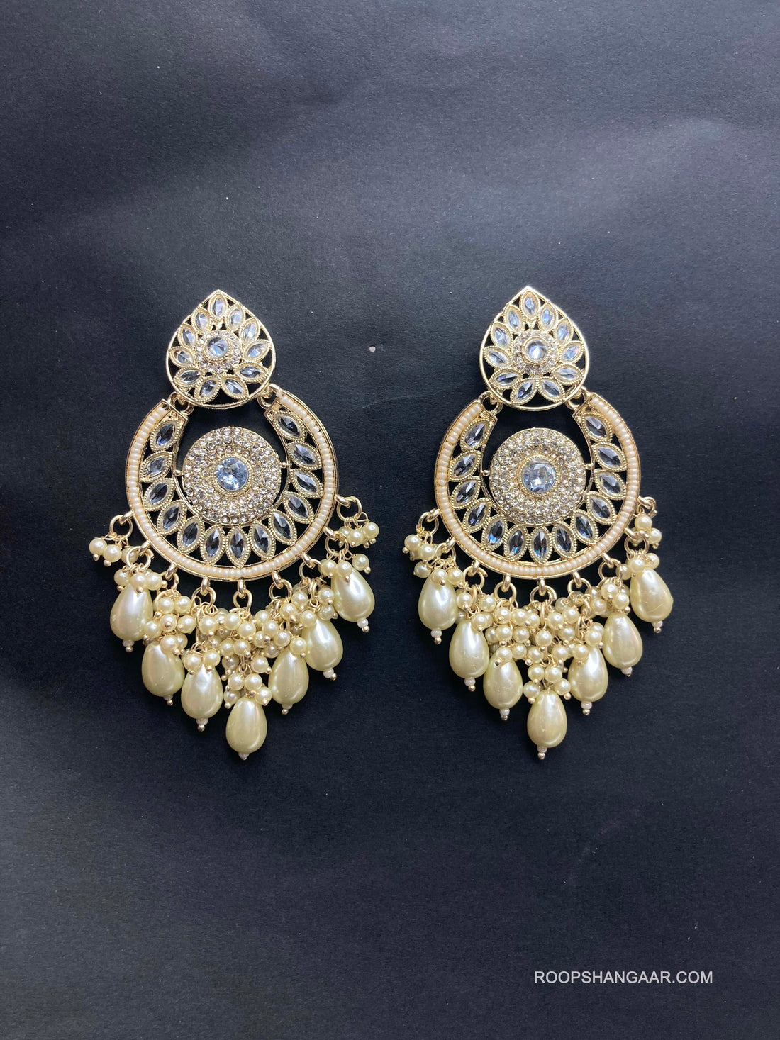 White Kanak Chaandbalis