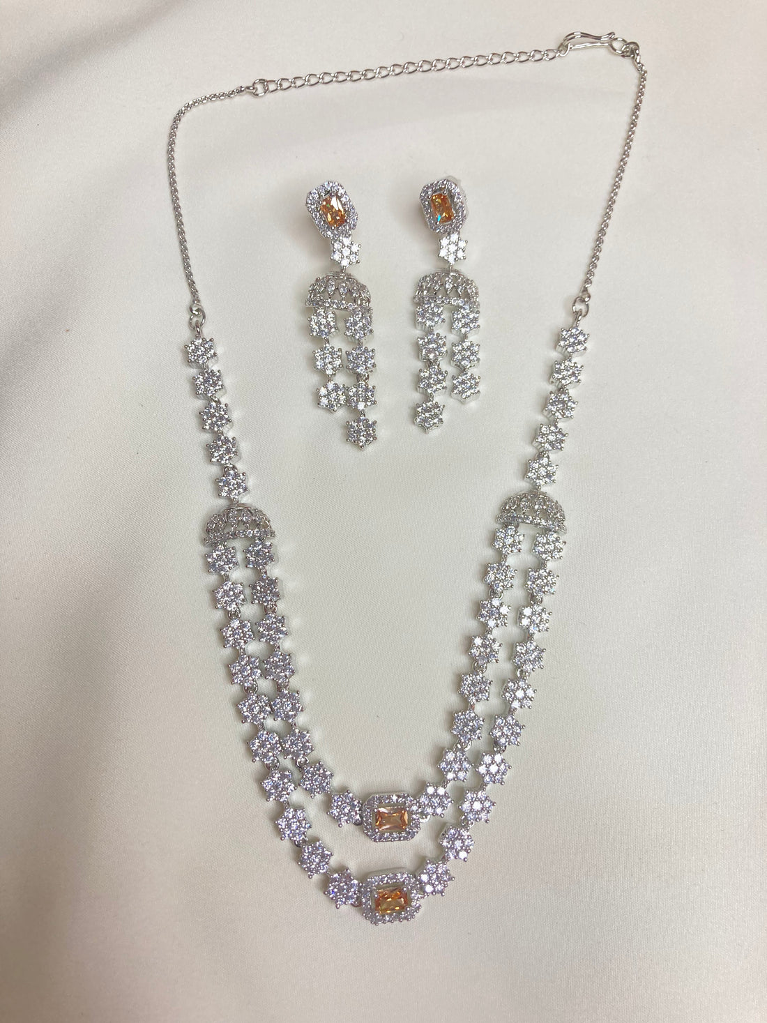 Cream Kate Zirconia Jewellery Set
