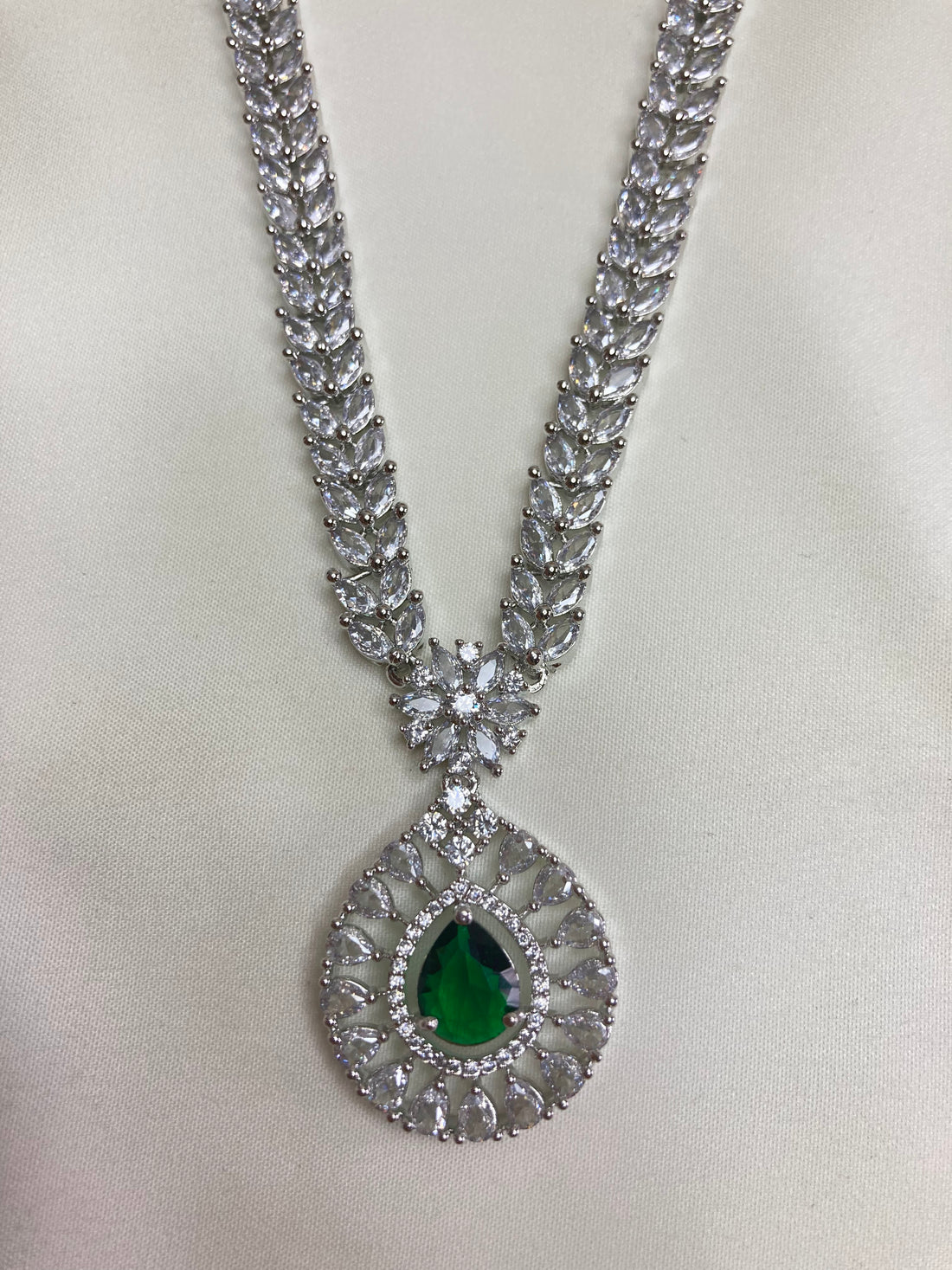 Green Sienna Zirconia Jewellery Set