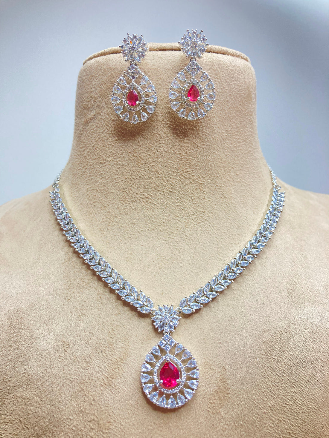 Ruby Sienna Zirconia Jewellery Set