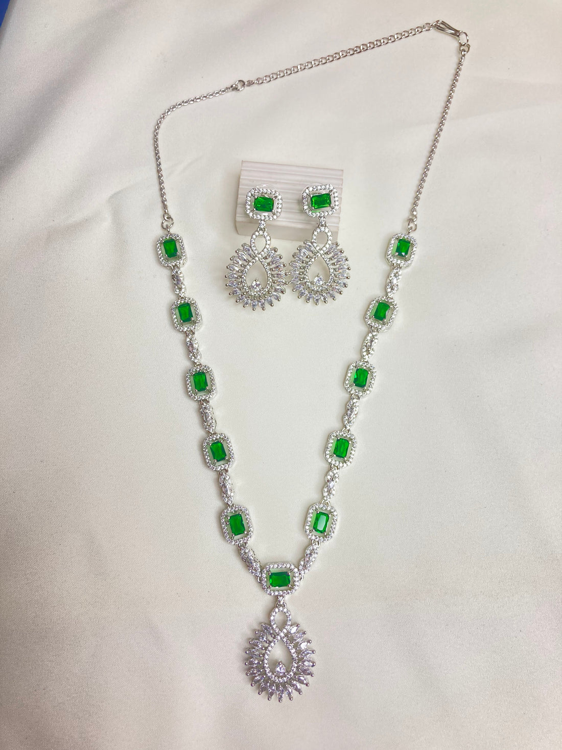 Green Zoe Zirconia Jewellery Set