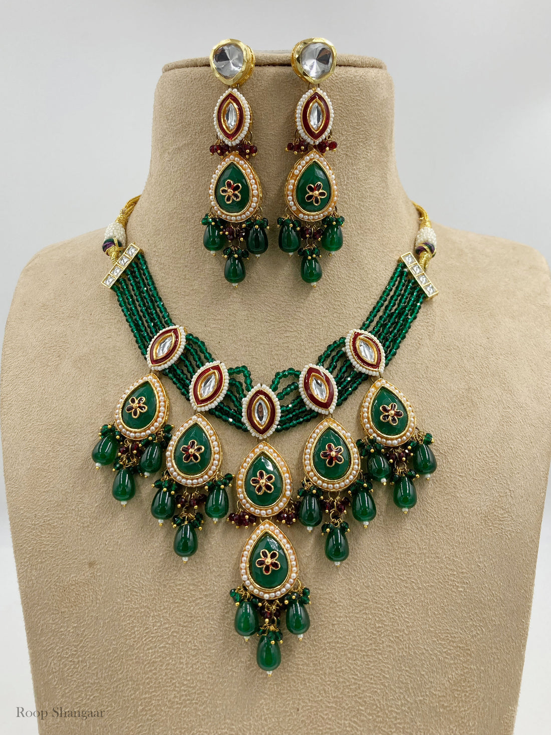 Emerald Sudipa Jewellery Set