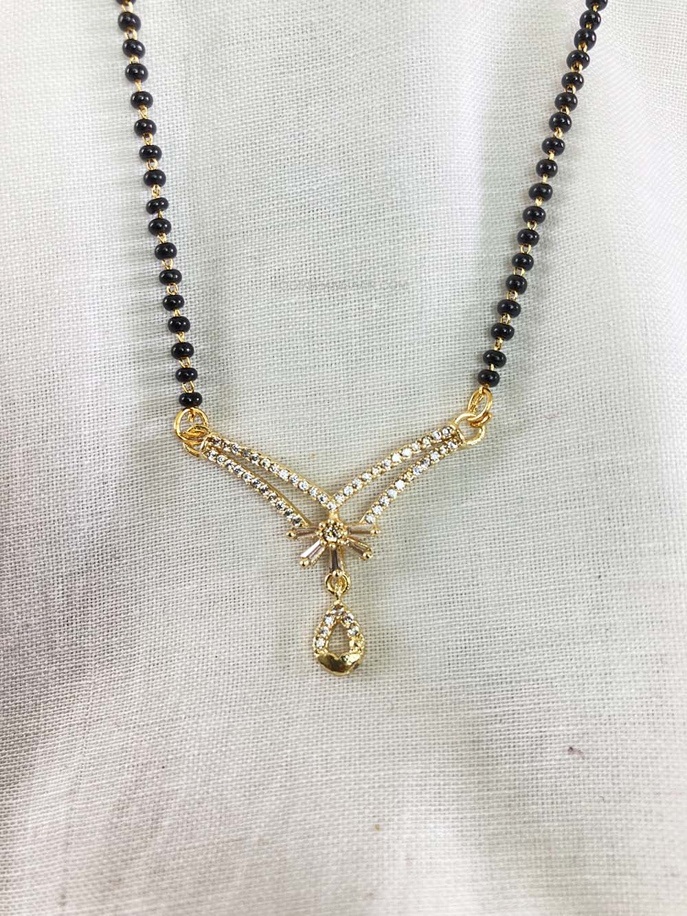 Gold Emily Delicate Mangalsutra