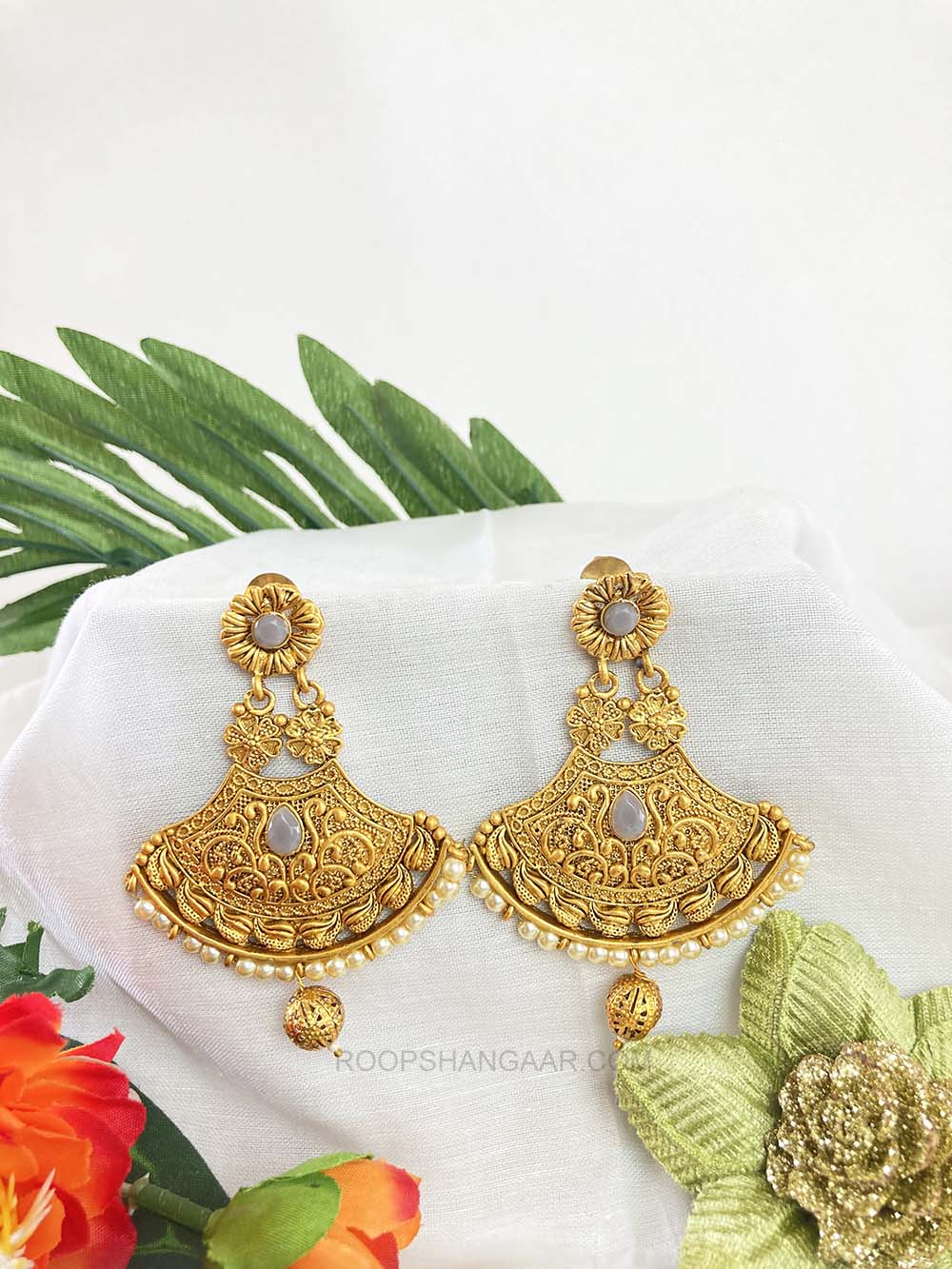 Gray Ritika Chandbali Earrigs