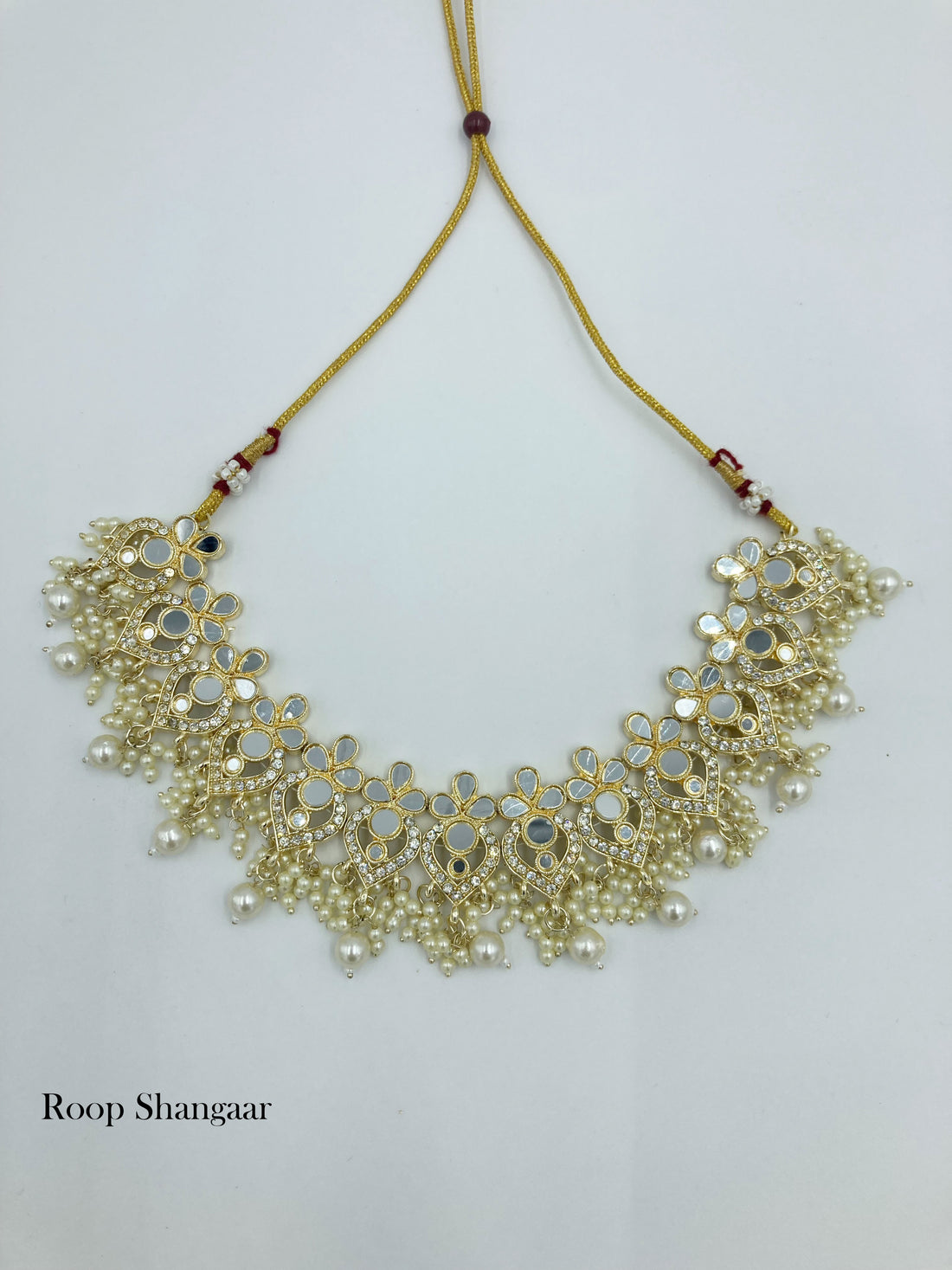 Ivory Ishika Mirror Necklace Set