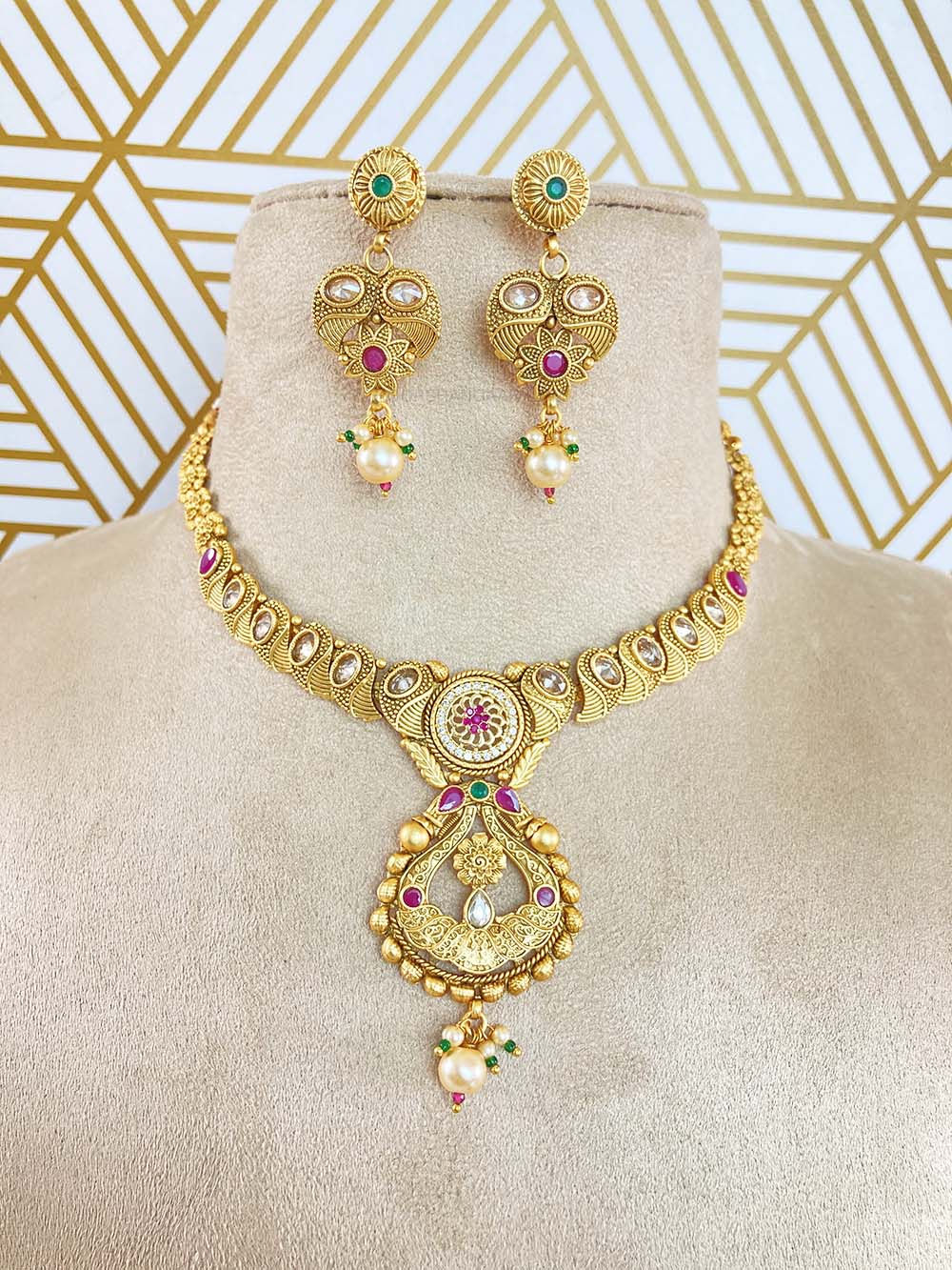 Multicolor Kalpna Jewellery Set