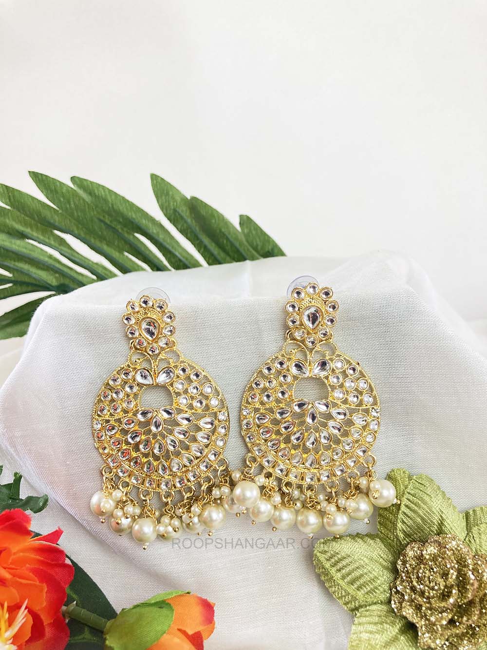 White Hitika Chandbali Earrigs