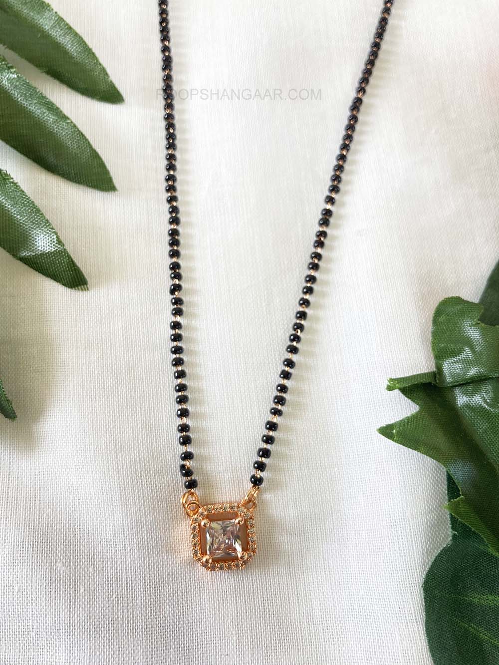White Kritika Mangalsutra