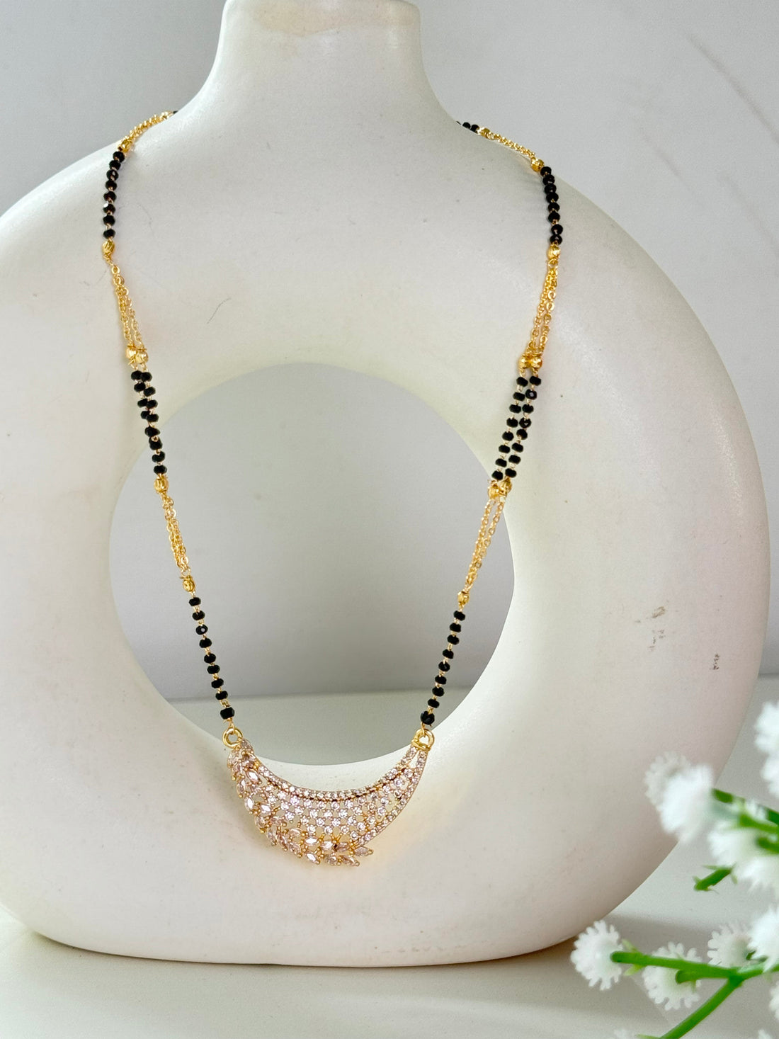 Discover Elegance with Jelvi: Mangalsutras & Chains for Today’s Women
