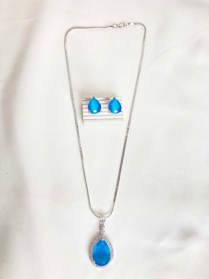 Aqua Banni Pendent Set