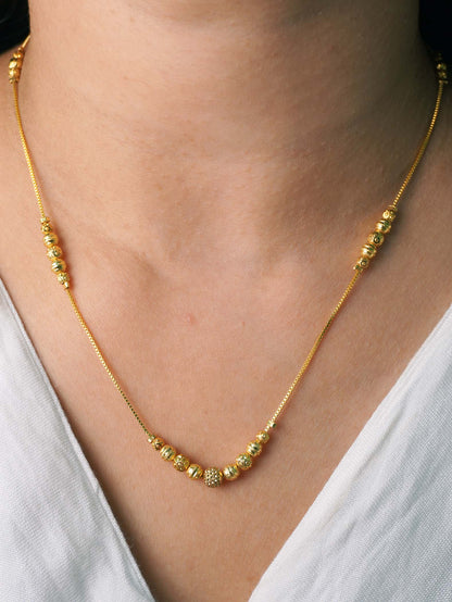 Aesthetic Anti-Tarnish Zoya Necklace - 18k Gold Plated for Women & Girls