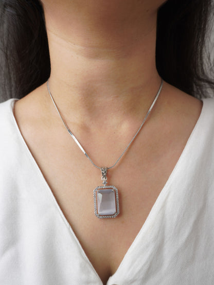 Gray Nora Pendent Set
