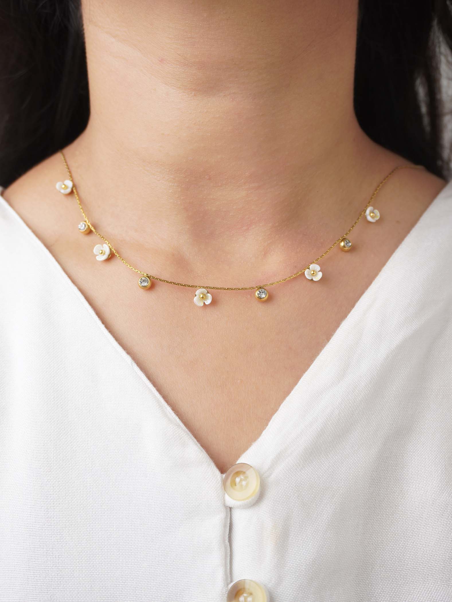 Aesthetic Zara Necklace - Minimalist 18k Gold Plated – Jelvi