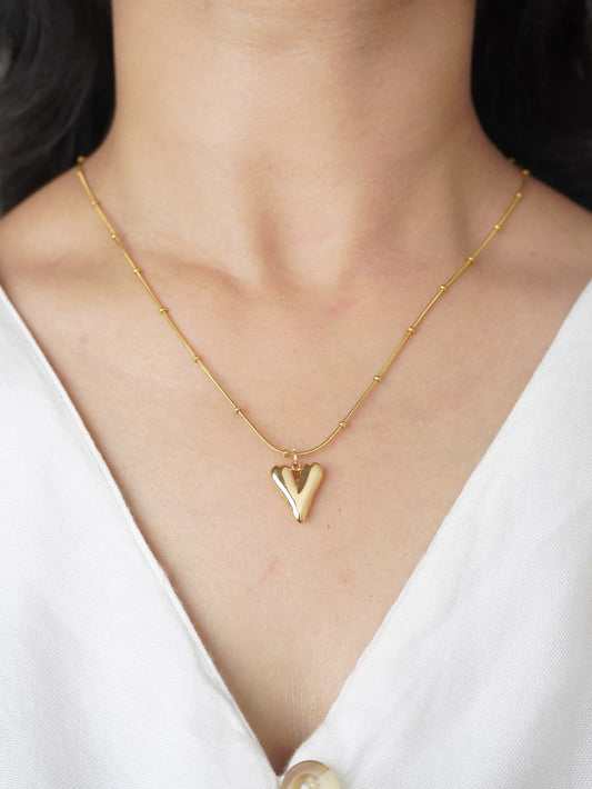 Elegant Necklace Trendy Anika 18 Carat Gold Plated