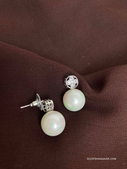White Gemma Earrings