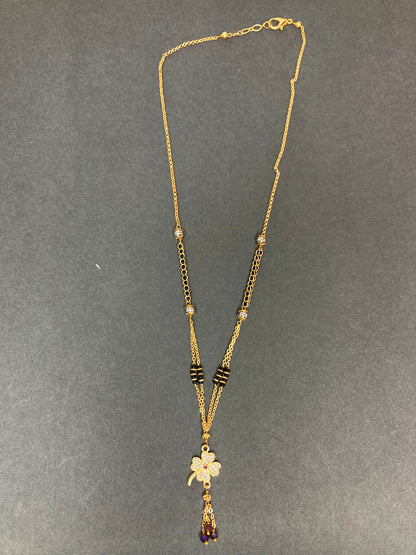 Golden Vidhya Delicate Mangalsutra