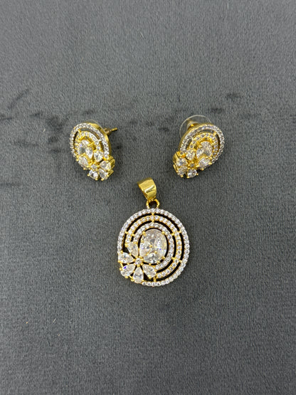 Delicate Vamirika 18K Gold Plated Pendent Set