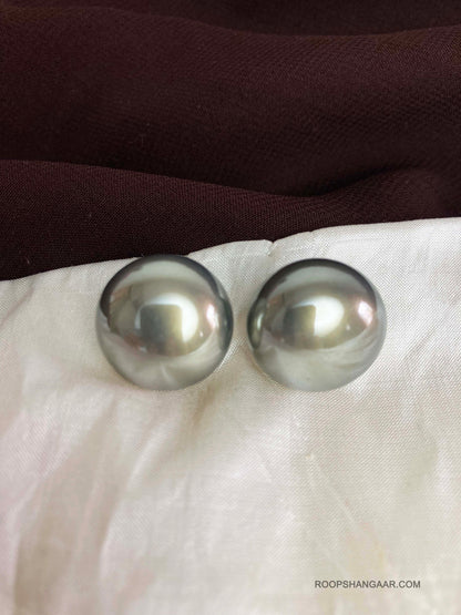Gray Stella Studs
