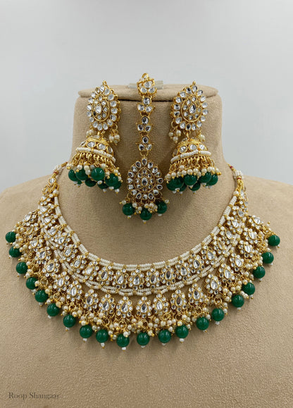 Emerald Avanti Jewellery Set