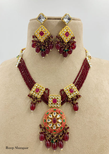 Maroon Mita Jewellery Set