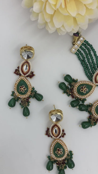 Emerald Sudipa Jewellery Set
