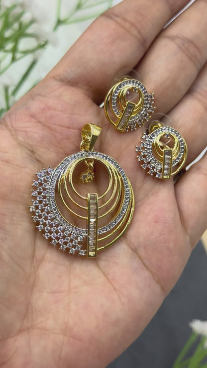 Anaya 18K Gold Plated Pendent Set