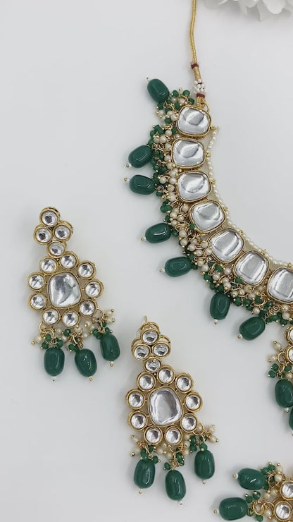 Emerald Shalini Jewellery Set